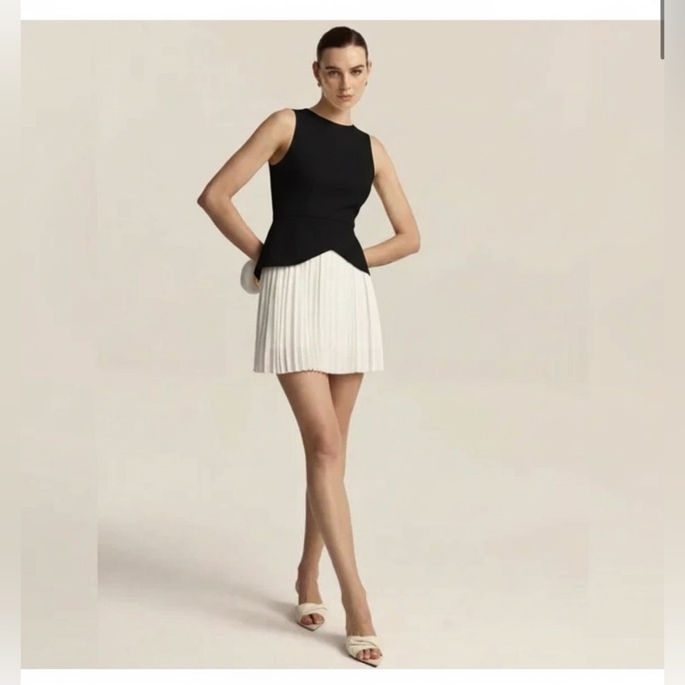Commense Pleated Hem Mini Dress